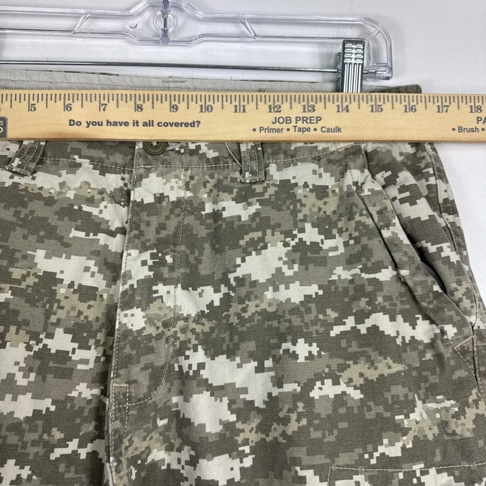 Faded Glory Cargo Shorts Mens Size 32 Digital Camo Tactical Paratrooper Green‎
